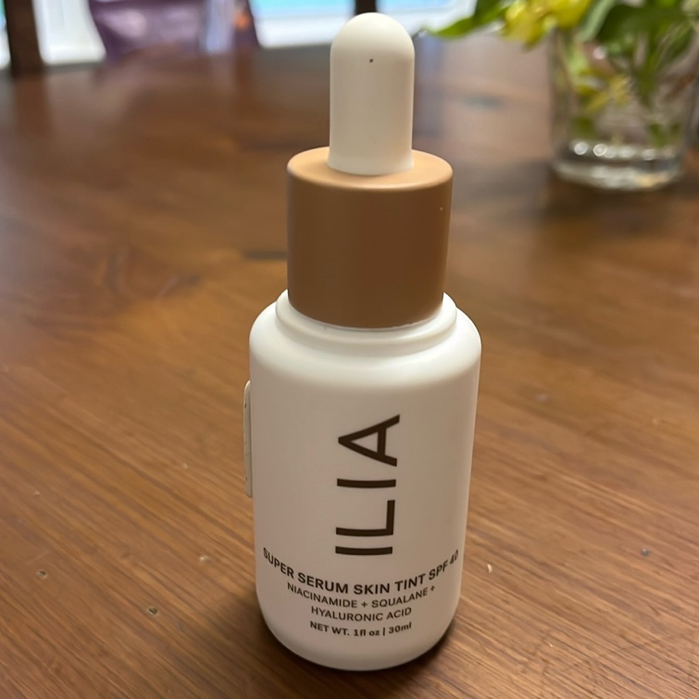 ILIA Super Serum Skin Tint SPF 40 ST7 DIAZ